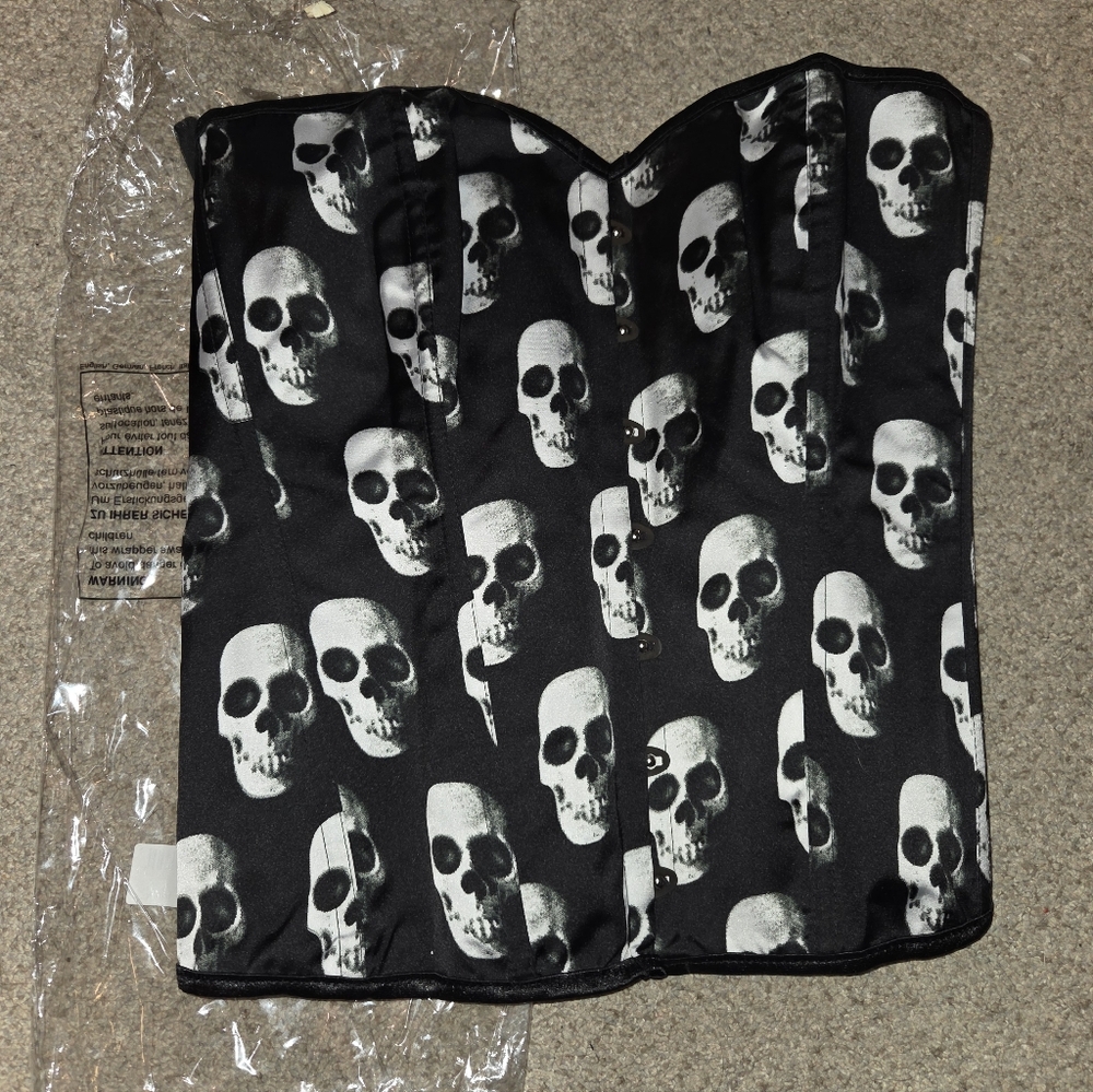 Gothic Black Skull Print Corset Bustier Shapewear.  Size 6XL. - Picture 6 of 8